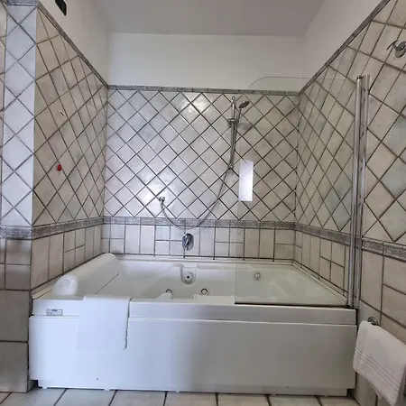 L'incanto Restaurant & 酒店 伊斯基亚