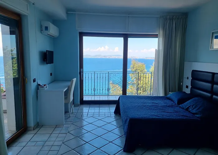 L'incanto Restaurant & *